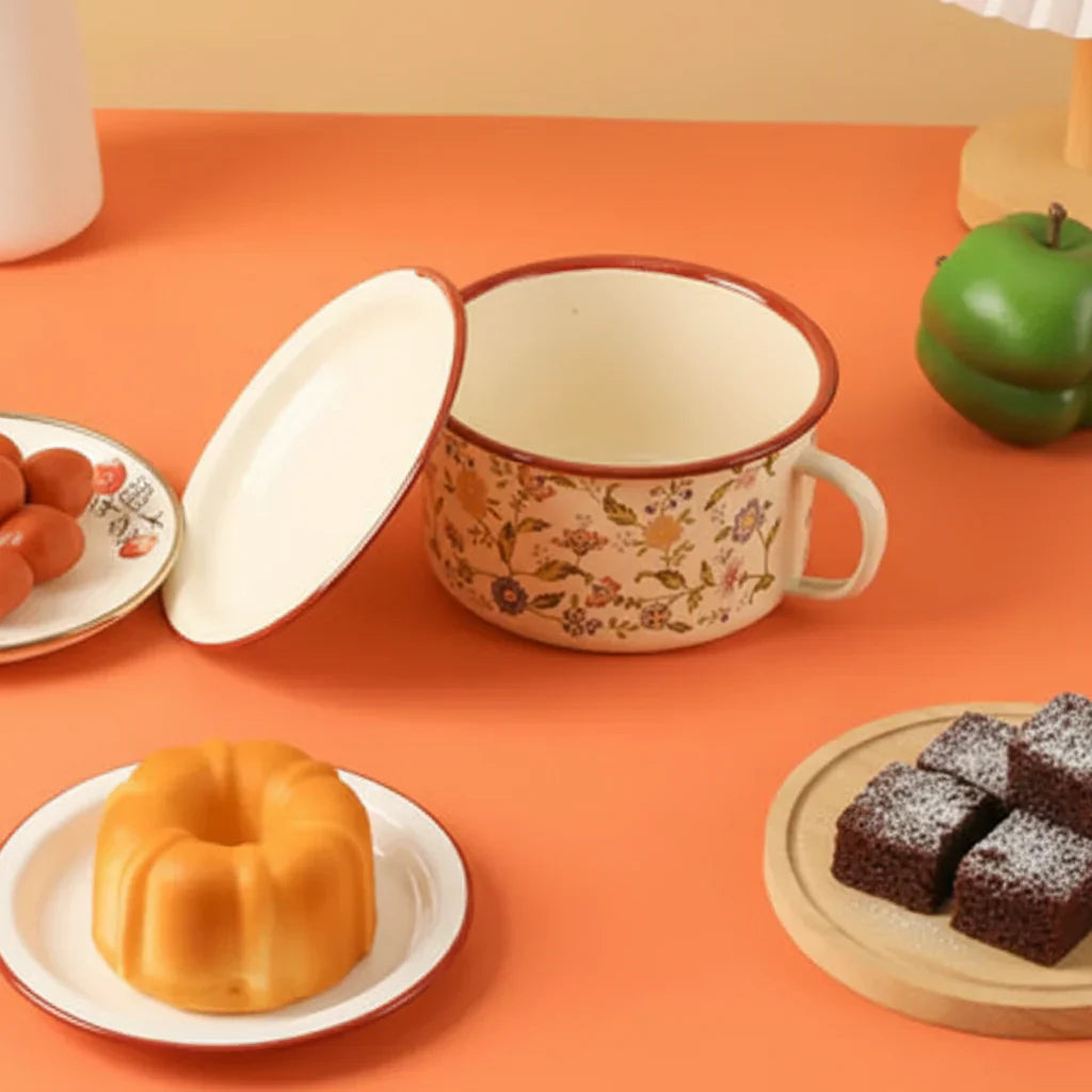 Thick Painted Porcelain Soup Bowls with Handles and Lids